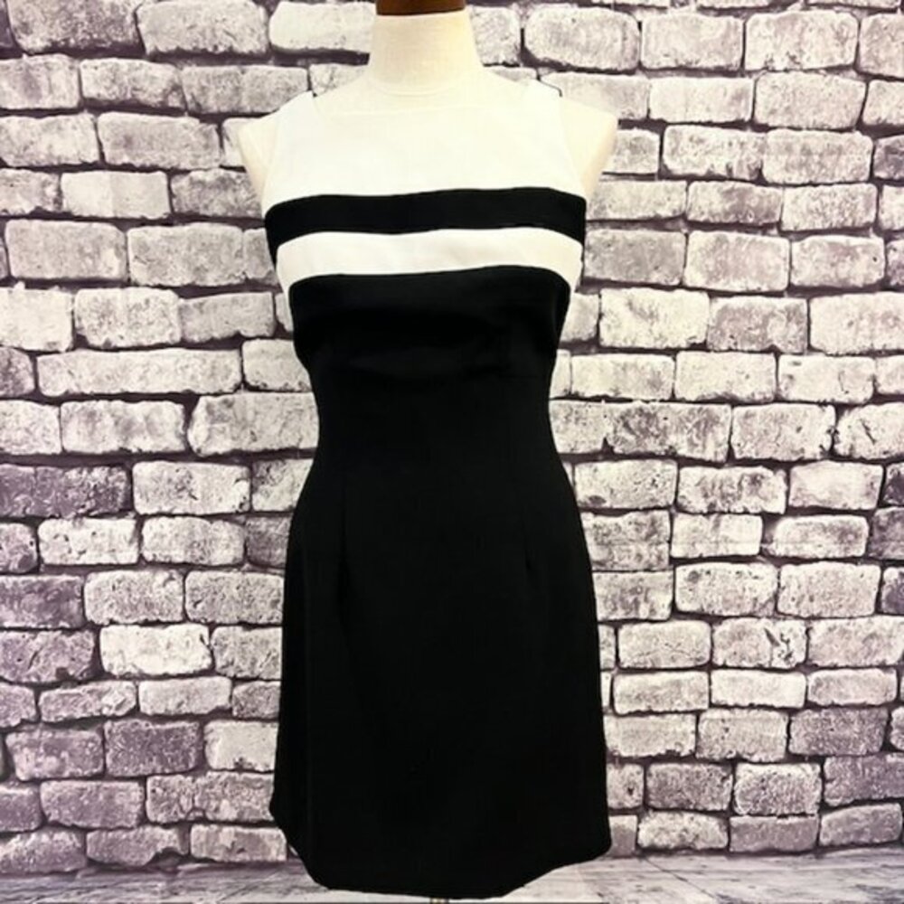 CDC Vintage Black & White Sleeveless Dress Size 8